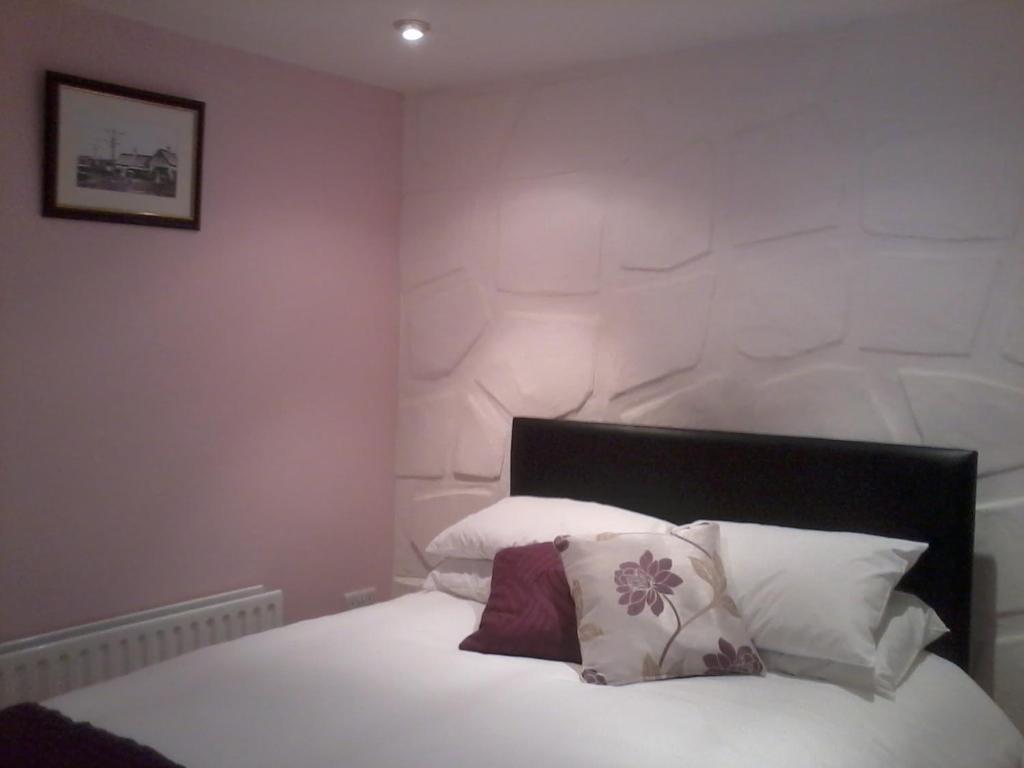 Finn Maccools Public House & Guest Inn Bushmills Room photo
