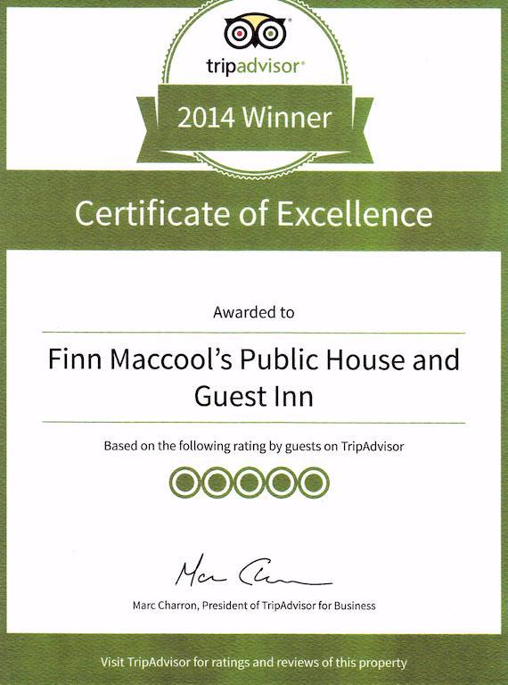 Finn Maccools Public House & Guest Inn Bushmills Exterior photo